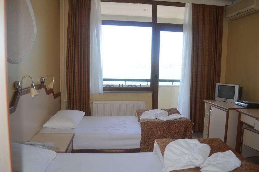 Ayvalik Palas Hotel Εξωτερικό φωτογραφία
