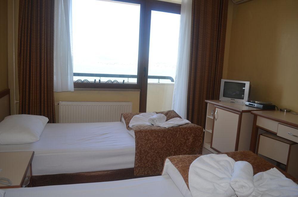 Ayvalik Palas Hotel Εξωτερικό φωτογραφία