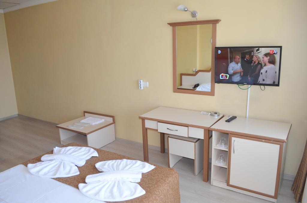 Ayvalik Palas Hotel Εξωτερικό φωτογραφία