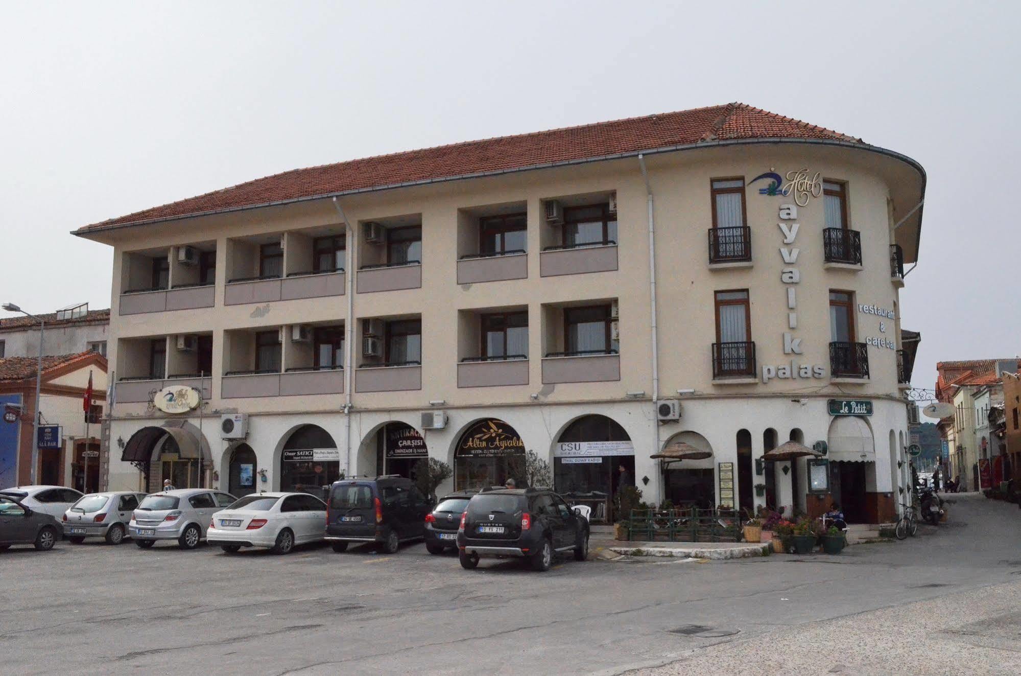 Ayvalik Palas Hotel Εξωτερικό φωτογραφία