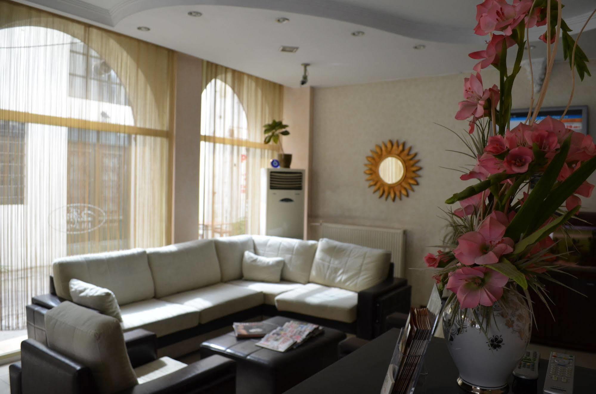 Ayvalik Palas Hotel Εξωτερικό φωτογραφία