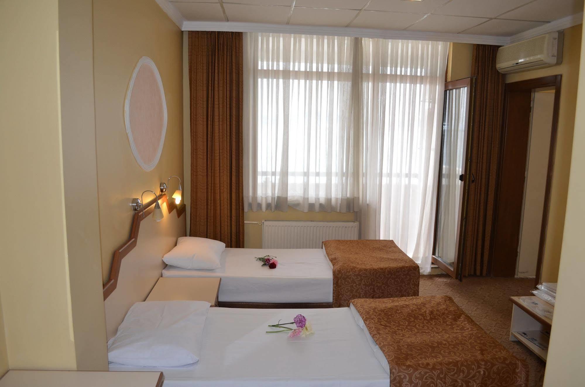 Ayvalik Palas Hotel Εξωτερικό φωτογραφία