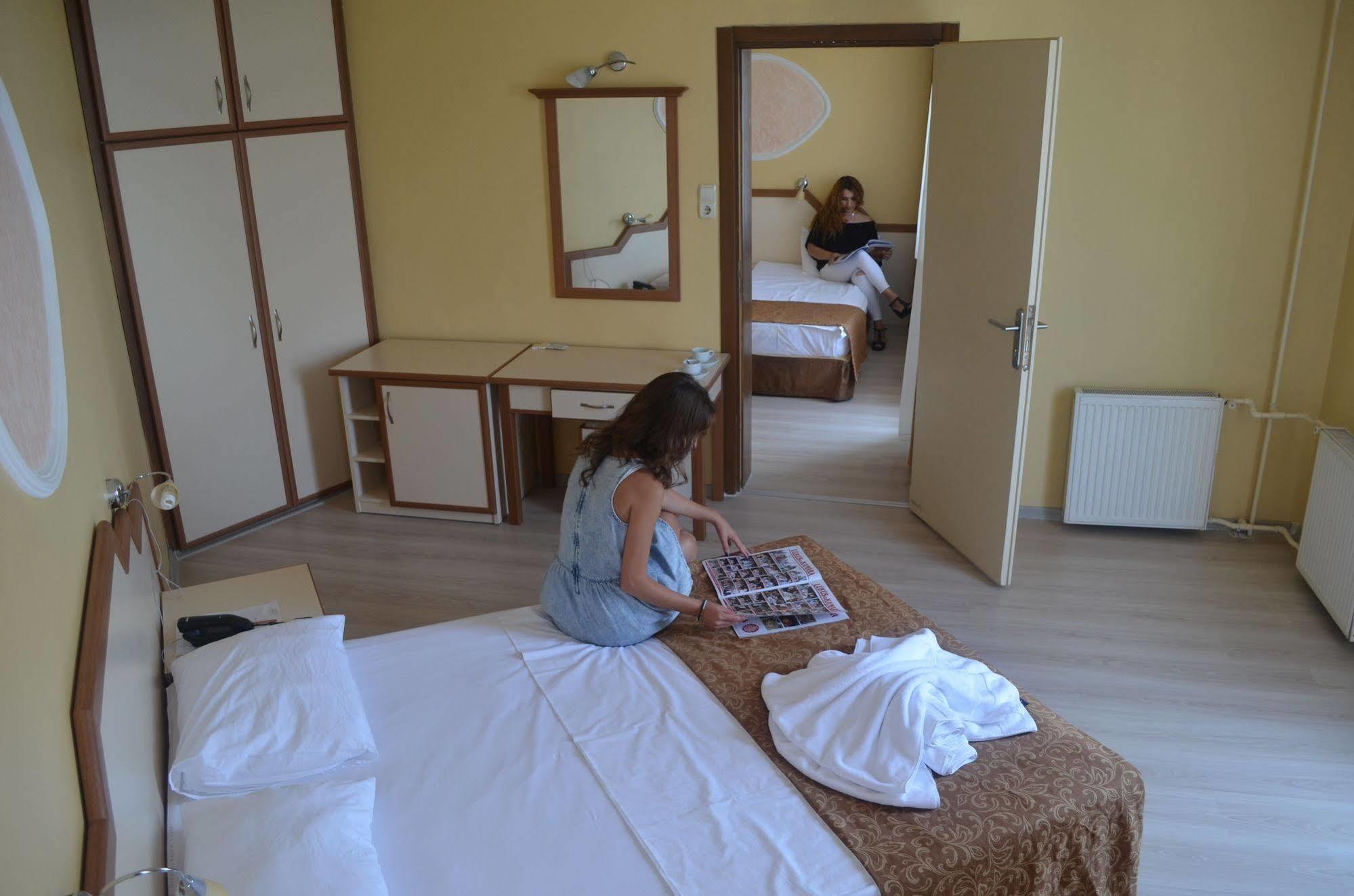Ayvalik Palas Hotel Εξωτερικό φωτογραφία