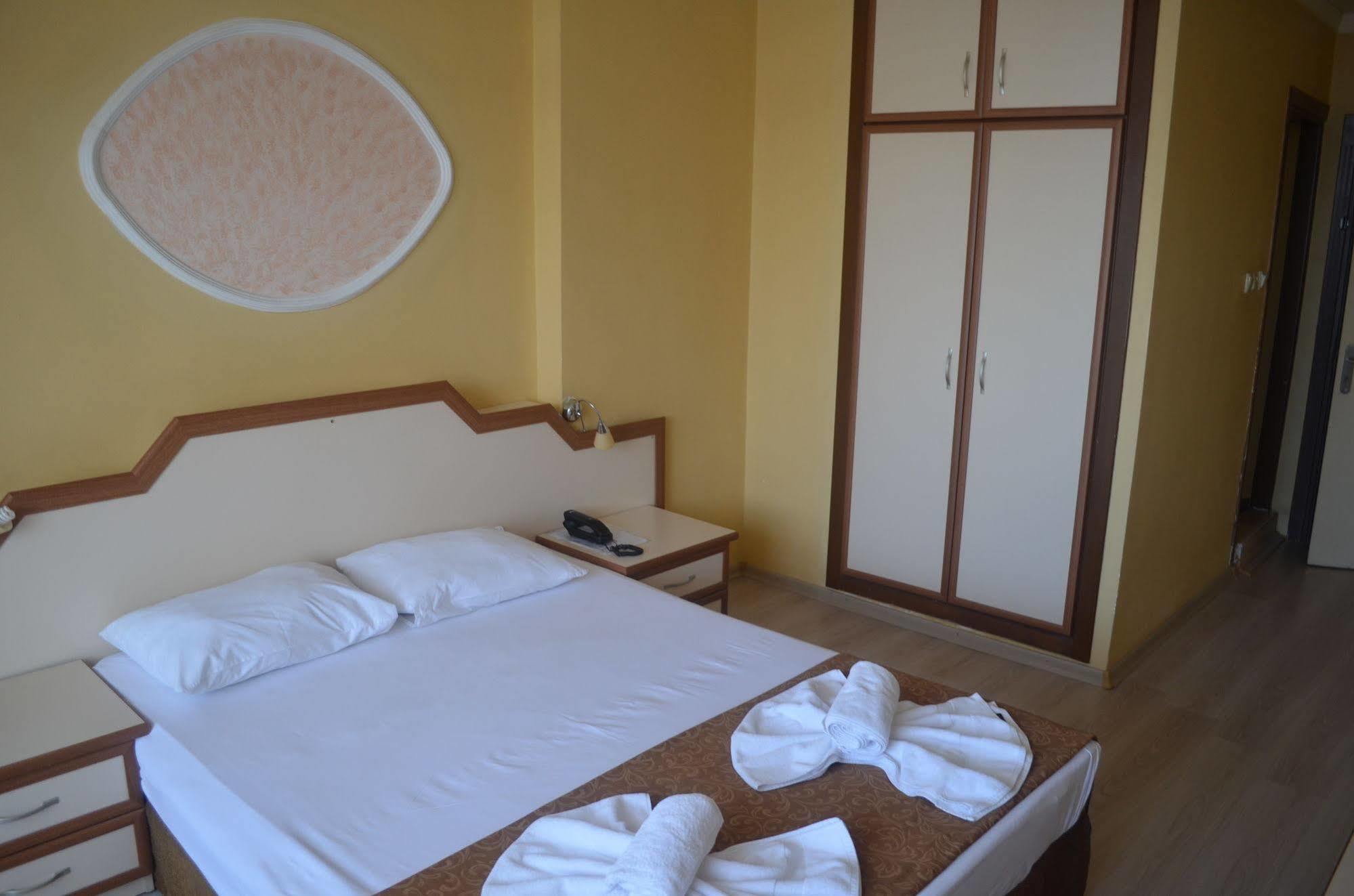 Ayvalik Palas Hotel Εξωτερικό φωτογραφία