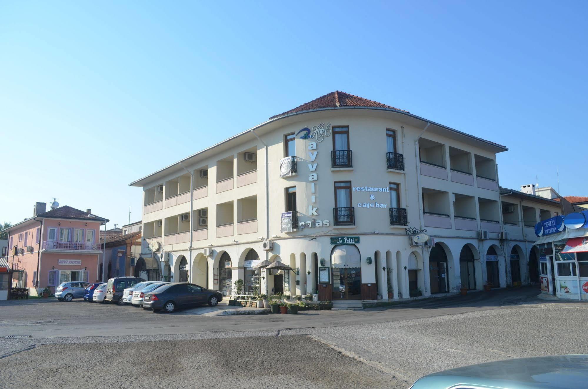 Ayvalik Palas Hotel Εξωτερικό φωτογραφία