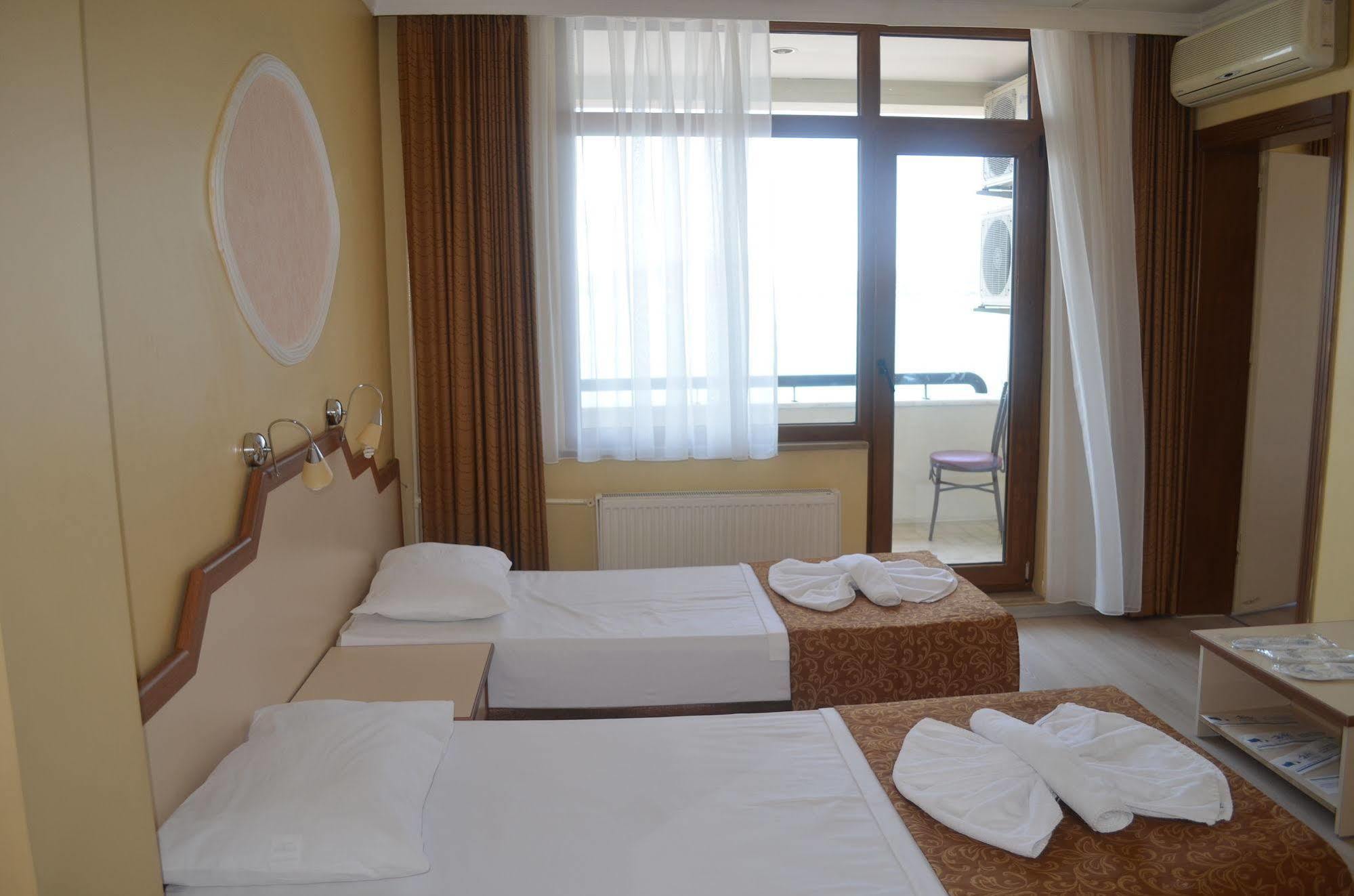 Ayvalik Palas Hotel Εξωτερικό φωτογραφία