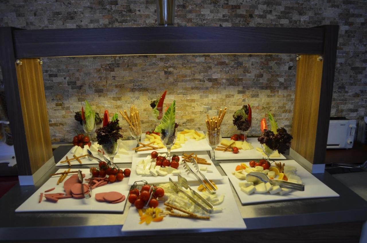 Ayvalik Palas Hotel Εξωτερικό φωτογραφία
